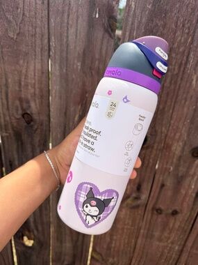 Owala 32 Oz Purple Kuromi